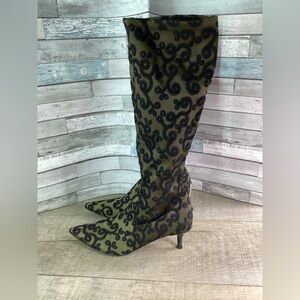 Donald J. Pliner Green and black knee high pointed toe boots size 6.5